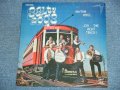 ORIGINAL SOLTY DOGS - RHYTHM KINGS...ON THE RIGHT TRACK! / 1970's US ORIGINAL LP  