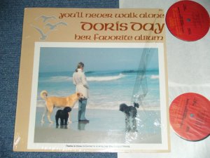 画像1: DORIS DAY - YOU'LL NEVER WALK ALONE : HER FAVORITE ALBUM ( MINT-/MINT- ) / 1977 US AMERICA ORIGINAL "MAIL ORDER" Used  2-LP's 