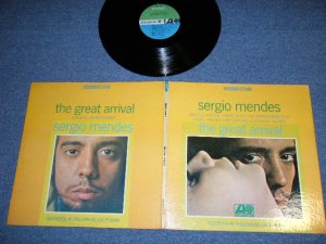画像1: SERGIO MENDES - THE GREAT ARRIVAL ( GREEN & BLUE Label : Matrix # A)ST-A-56901-BB /B)ST-A-56902-CC : Ex++/Ex++)   / 1966 US AMERICA ORIGINAL STEREO Used LP 