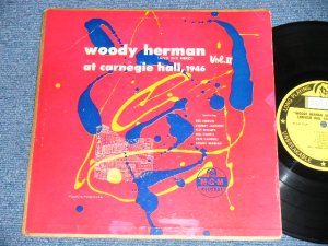 画像1: WOODY HERMAN AND THE HERD  - AT CARNEGIE HALL:1946 VOL.II 2  (Ex+, Ex-/Ex+)  / 1952  US AMERICA ORIGINAL  Mono Used 10" LP 