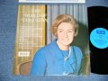 VERA LYNN - THE WORLD OF VERA LYNN   ( MINT-/MINT-)   /  1969 UK ENGLAND  ORIGINAL STEREO Used LP