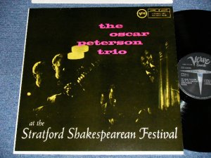画像1: OSCAR PETERSON TRIO -  AT THE STRATFORD SHAKESPEAREAN FESTIVAL  ( Ex++/MINT- ) /  1974? HOLLAND  Used LP 