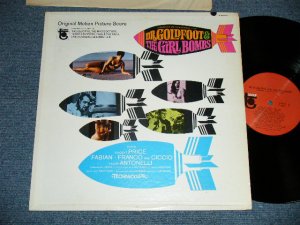 画像1: OST （Ｔｈｅ SLOOPYS,MAD DOCTORS,TERRY STAFFORD,BOBBY LILE,PAUL & The PACK,The CANDLES)　- Dr. GOLDFOOT & THE GIRL BOMBS  (Ex+++/MINT- : EDSP )  / 1966 US AMERICA ORIGINAL MONO Used  LP