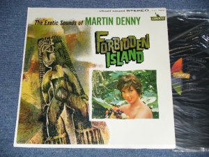 画像1: MARTIN DENNY -  FORBIDDEN ISLAND  ( Ex+++/MINT-)   / 1960 US AMERICA "2nd Press Cover"  2nd Press "COLOR LIBERTY Label"  STEREO Used   LP  