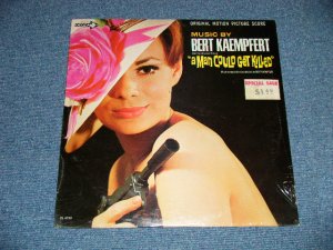 画像1: ost BERT KAEMPFERT - A MAN COULD GET KILLED (SEALED BB) / 1960's  US AMERICA  ORIGINAL MONO "BRAND NEW SEALED" LP  
