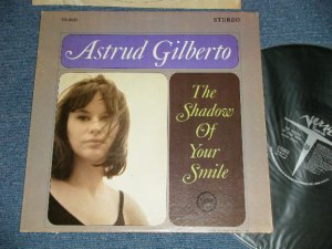 画像1: ASTRUD GILBERTO - THE SHADOW OF YOUR SMILE (Ex+++, Ex+/MINT- BB, WOBC) / 1965 US AMERICA ORIGINAL STEREO Used LP