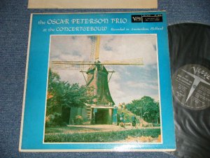 画像1: OSCAR PETERSON TRIO -  AT THE CONCERT GEBOUND  ( Ex+/\Ex+++ Looks:MINT- )  ) /  1958 US AMERICA ORIGINAL MONO Used LP 
