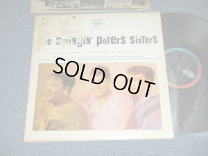 画像1: The SWINGIN' PETERS SISTERS - The SWINGIN' PETERS SISTERS (Ex++/MINT-)  / 1959  US AMERICA "1st Press BLACK with RAINBOW  Logo on LEFT Label" MONO  Used  LP