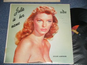 画像1: JULIE LONDON - JULIE IS HER NAME ( DEBUT ALBUM )  (Ex+/Ex+++) / 1960 US AMERICA MONO "3rd Press Later LIBERTY Mark Front Cover""Glossy Jcacket " "4th Press BACK Cover" "2nd PRESS Color LIBERTY LABEL" Used LP  