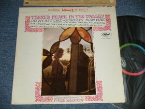 画像1: JO STAFFORD + GORDON MACRAE   - THERE'S PEACE IN THE VALLEY (Ex++/Ex+++) / 1963 US AMERICA ORIGINAL "BLACK with RAINBOW CAPITOL Logo on TOP Label" STEREO Used LP 