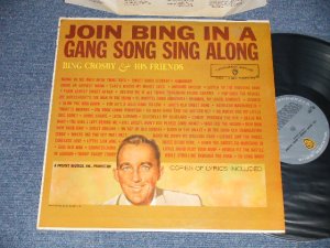 画像1: BING CROSBY - JOIN BING IN A GANG SONG SING ALONG (Ex+++/MINT- STOFC) / 1961 US AMERICA ORIGINAL "GOLD Label" MONO Used  LP