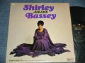 SHIRLEY BASSEY -  SHIRLEY MEANS BASSEY  ( Ex++/MINT-)  / 1966 US AMERICA ORIGINAL MONO Used LP 