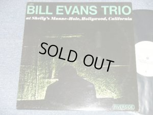 画像1: BILL EVANS TRIO - AT SHERRY'S MANNE-HOLE, HOLLYWOOD, CALIFORNIA (Ex+++/MINT-) / 1986 US AMERICA REISSUE Used LP  