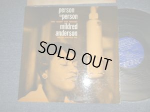 画像1: MILDRED ANDERSON with EDDIE "LOCK JAW" DAVIS SHOWCASES - PERSON TO PERSON (Ex++/Ex- Looks:Ex++ EDSP) / 1960 US AMERICA ORIGINAL Used LP