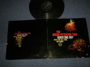 画像1: The OSCAR PETERSON TRIO - BURSTING OUT  (Ex+++/Ex+ Looks:Ex)/ 1962 US AMERICA ORIGINAL MONO Used LP 