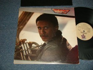 画像1: TOM BROWN - LOVE APPROACH (With CUSTOM INNER SLEEVE) (Ex/Ex+++) / 1980 US AMERICA ORIGINAL Used LP 