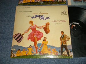 画像1: OST (Julie Andrews Christopher Plummer, Irwin Kostal) - The SOUND OF SILENCE (Ex++/Ex+++ A-1:VG+)  / 1965 Version  US AMERICA ORIGINAL "WHITE 'RCA' Logo on top Label" "I HAVE CONFIDENCE" Title credit at BackSide" "With BOOKLET" STEREO Used LP 