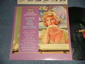 画像1: JULIE LONDON - LOVE ON THE ROCKS (Ex++/Ex+ Looks:Ex++) /1963 US AMERICA ORIGINAL 1st Press "BLACK with GOLD LIBERTY at LEFT  Label" MONO Used LP  
