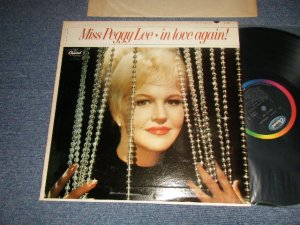 画像1: PEGGY LEE - IN LOVE AGAIN!  (Ex++/Ex+++) / 1964 US AMERICA ORIGINAL 1st Press "BLACK with RAINBOW 'CAPITOL Logo on TOP Label"  Mono Used LP 