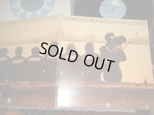 画像1: The BRECKER BROTHERS BAND - BACK TO BACK (MINT-/MINT- Cutout) / 1976 US AMERICA ORIGINAL Used LP