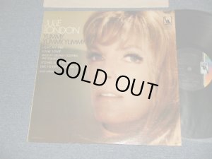 画像1: JULIE LONDON - YUMMY, YUMMY, YUMMY (Ex++/MINT- Looks:Ex+++) / 1969 US AMERICA ORIGINAL STEREO Used LP