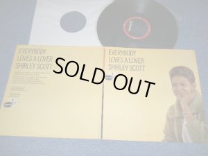 画像1: SHIRLEY SCOTT  with STANLEY TURRENTINE - EVERYBODY LOVES A LOVER (Ex++/Ex++ EDSP) / 1968-1972 Version US AMERICA RE-PRESS / 2nd Press "BLACK with RED RING Label" STEREO Used LP 