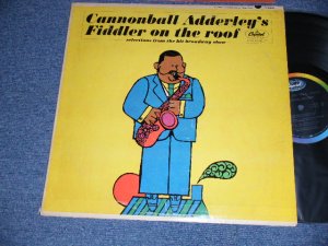 画像1: CANNONBALL ADDERLEY - FIDDLER ON THE ROOF (Ex++/MINT-) / 1964 US AMERICA ORIGINAL "BLACK with RAINBOW and 'CAPITOL' Logo on TOP" Label MONO Used LP 