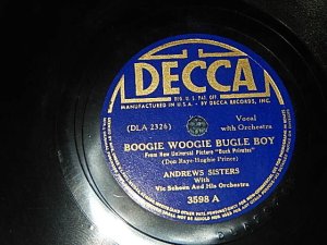 画像1: ANDREWS SISTERS With Vic Schoen And His Orchestra - A) Boogie Woogie Bugle Boy   B)Bounce Me Brother With A Solid Four (Ex+/Ex+) / 1941 US AMERICA ORIGINAL Used  78rpm SP