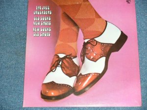 画像1: THE JAZZ CRUSADERS - OLD SOCKS NEW SHOES, NEW SOCKS OLD SHOES / 1970  US ORIGINAL used LP
