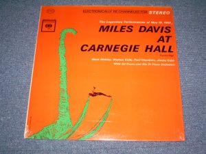 画像1: MILES DAVIS - AT CARNEGIE HALL / 1962 2nd Press 360 Sound STEREO in Black on Label LP 