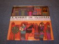 ART BLAKEY And THE JAZZ MESSENGERS - A NIGHT IN TUNISIA  ( 180 Glam Heavy Weight ) /  US Reissue 180 Glam Heavy Weight Sealed LP