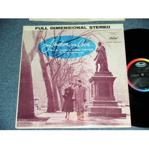 画像: NORRIE PARAMOR - IN LONDON IN LOVE  / 1960'S US AMERICA  3rd Press "'BLACK with RAINBOW Band CAPITOL Logo on TOP Label' STEREO  LP  