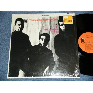 画像: The SERGIO MENDES TRIO - IN THE BRAZILIAN BAG : Reissue of "CAPITOL ST-2294 Album ( MINT-/MINT-) / 1966 US AMERICA REISSUE STEREO Used LP 