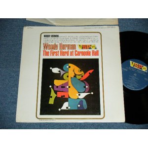 画像: WOODY HERMAN -  THE FIRST HERD AT CARNEGIE HALL ( Ex+/Ex+++) / 1966 US ORIGINAL STEREO Used LP  