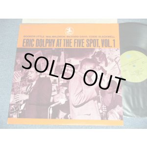 画像: ERIC DOLPHY - AT THE FIVE SPOT, VOL.1 ( Ex+/+/MINT- ) / Early 1970's  US AMERICA "Lime GREEN  Label" Used LP