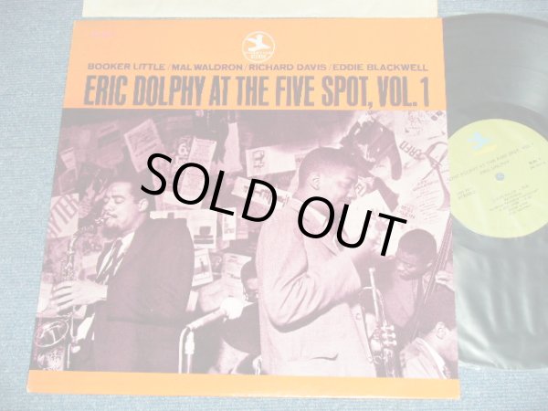 画像1: ERIC DOLPHY - AT THE FIVE SPOT, VOL.1 ( Ex+/+/MINT- ) / Early 1970's  US AMERICA "Lime GREEN  Label" Used LP
