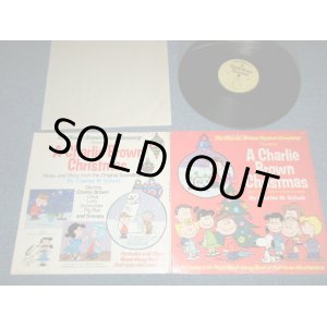 画像: ost By CHARLES M. SCHULZ - The Charlie Brown Record Company Presents "A CHARLIE BROWN CHRISTMAS" Includes a 12-Page Book (Ex++/MINT-)  / 1960's?  US AMERICA ORIGINAL Used LP   