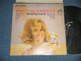 画像: SKEETER DAVIS - SINGIN' IN THE SUMMER SUN  ( Ex+/Ex+++  SWOFC )  / 1966 US AMERICA   ORIGINAL STEREO  Used LP