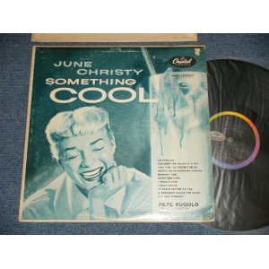 画像: JUNE CHRISTY - SOMETHING COOL (Ex/Ex+++ B-3:Ex++ ) / 1959 Version  US AMERICA ORIGINAL "1st Press 'CLOSED EYES' Cvr" 2nd Press Version "BLACK with RAINBOW with CAPITOL Logo on LEFT Label" MONO Used LP 