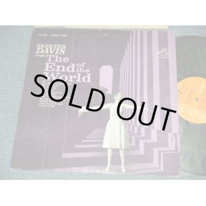 画像: SKEETER DAVIS -  sings THE END OF THE WORLD ( Ex+/MINT-)  / 1968? Version  US AMERICA REISSUE "ORANGE Label" STEREO  Used LP