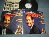 画像: DUKE PEARSON - INTRODUCING DUKE PEARSON'S BIG BAND (Ex+++/MINT-) / 1968 US AMERICA ORIGINAL "A DIVISION OF LIBERTY Label"  STEREO Used  LP