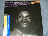 画像: WALTER DAVIS JR. - DAVIS CUP (SEALED) / 1995 US AMERICA REISSUE "180 gram Heavy Weight" "BRAND NEW SEALED"  LP