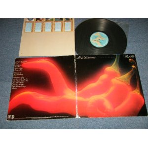 画像: MONGO SANTAMARIA - RED HOT (Ex+/Ex++) / 1979 US AMERICA OrRIGINAL  Used  LP
