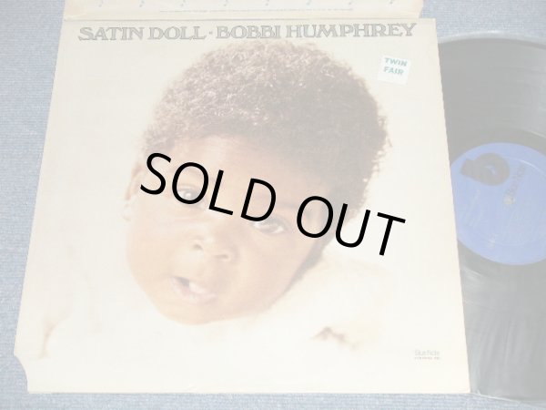 画像1: BOBBI HUMPHREY -SATIN DOLL (Ex++/MINT-, Ex+++ Looks:Ex+  Cut out, STOFC)  /1974 US AMERICA ORIGINAL 1st Press "DARK BLUE with BLACK "b" Label" Used  LP 