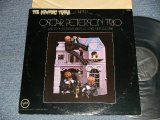 画像: OSCAR PETERSON - THE NEWPORT YEARS VOL.III (Ex+/MINT-) / 1973? US AMERICA REISSUE Used LP 