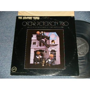 画像: OSCAR PETERSON - THE NEWPORT YEARS VOL.III (Ex+/MINT-) / 1973? US AMERICA REISSUE Used LP 