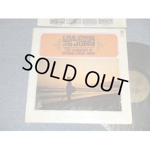 画像: ANTONIO CARLOS JOBIM - LOVE STRINGS AND JOBIM (MINT-/Ex+++ Looks:MINT-) / 1966 US AMERICA ORIGINAL "1st Press GOLD Label" MONO Used LP 