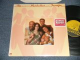 画像: The MANHATTAN TRANSFER - COMING OUT (MINT/MINT )  / 1980's US AMERICAREISSUE Used LP