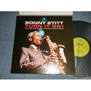 画像: SONNY STITT - TURN IT ON! (Ex+++/MINT-)  / 1972 Version US AMERICA REISSUE "LIME GREEN Label" Used LP 