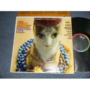 画像: JUNE CHRISTY - SOMETHING BROADWAY SOMETHING LATIN (Ex+++\MINT-) / 1965 US AMERICA ORIGINAL 1st Press "BLACK with RAINBOW CAPITOL LOGO ON TOP Label" STEREO Used LP  